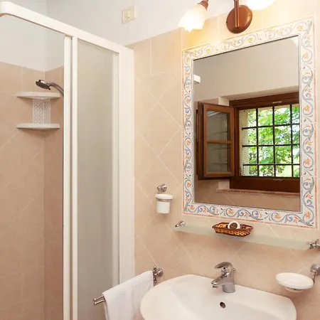 Farm stay Borgo Rapale